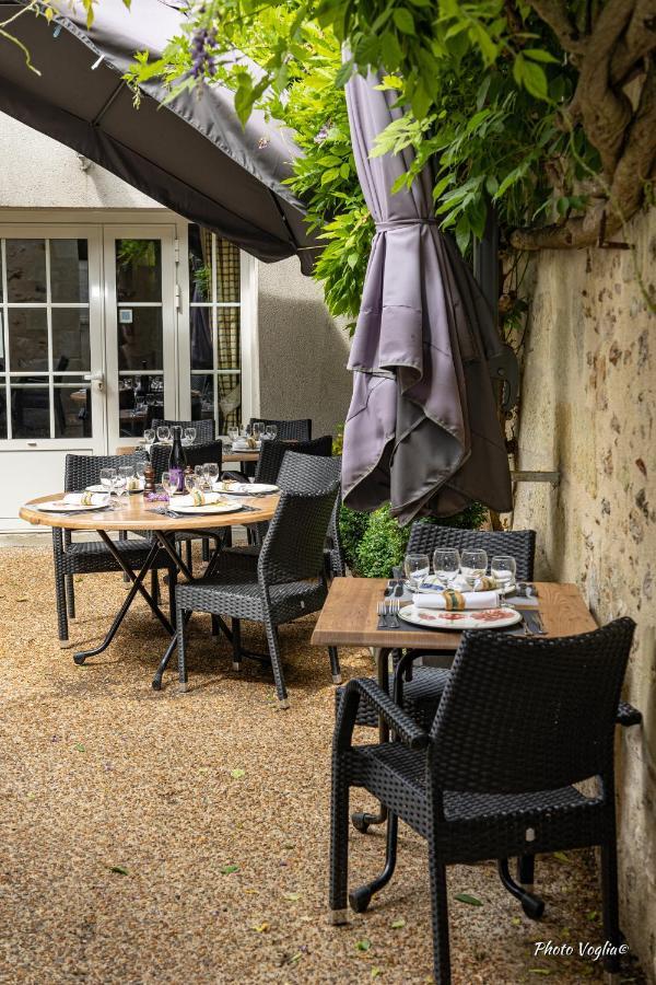 Logis Auberge Le Colombien - Hotel Et Restaurant Вілландрі Екстер'єр фото