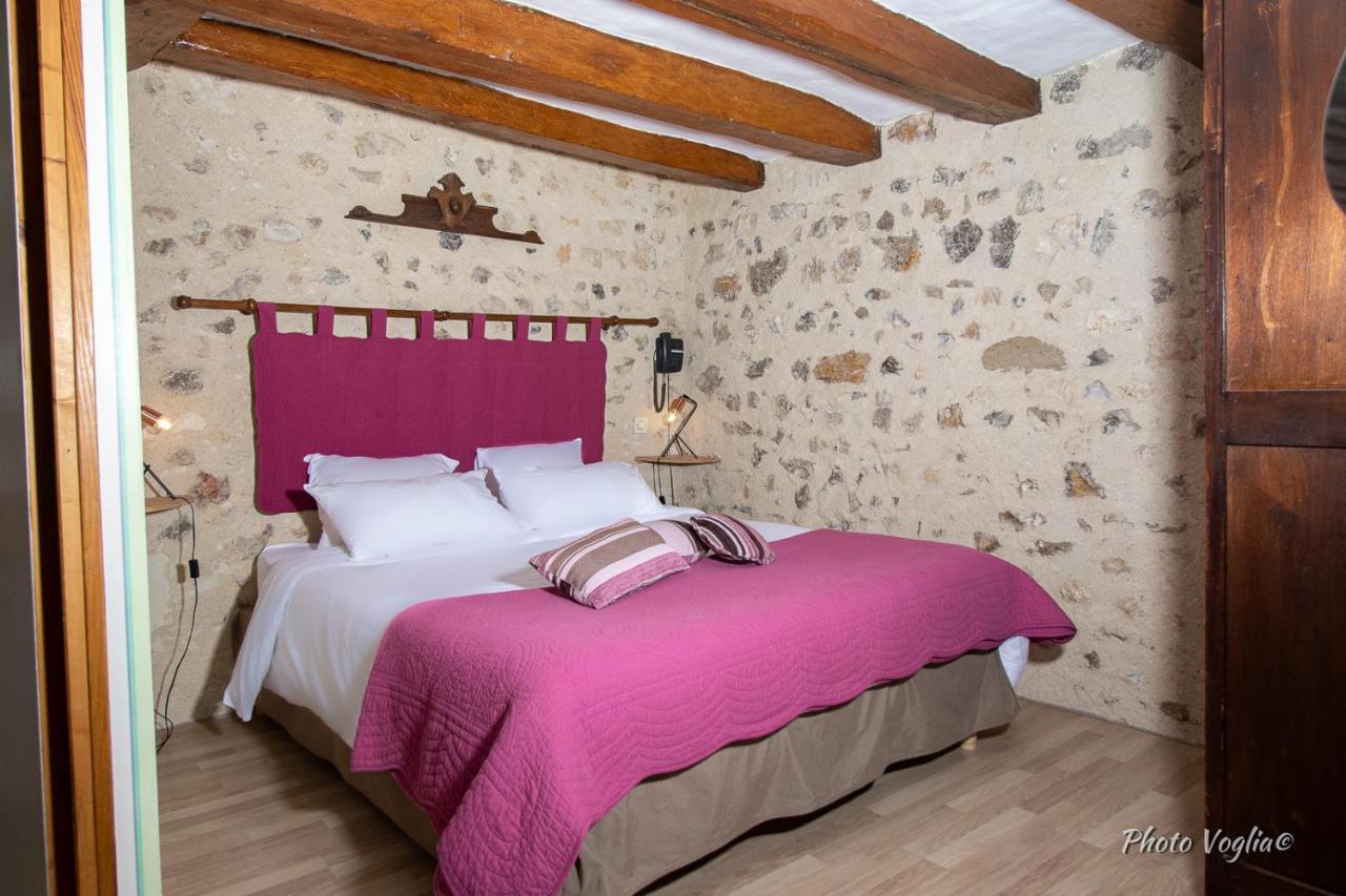 Logis Auberge Le Colombien - Hotel Et Restaurant Вілландрі Екстер'єр фото